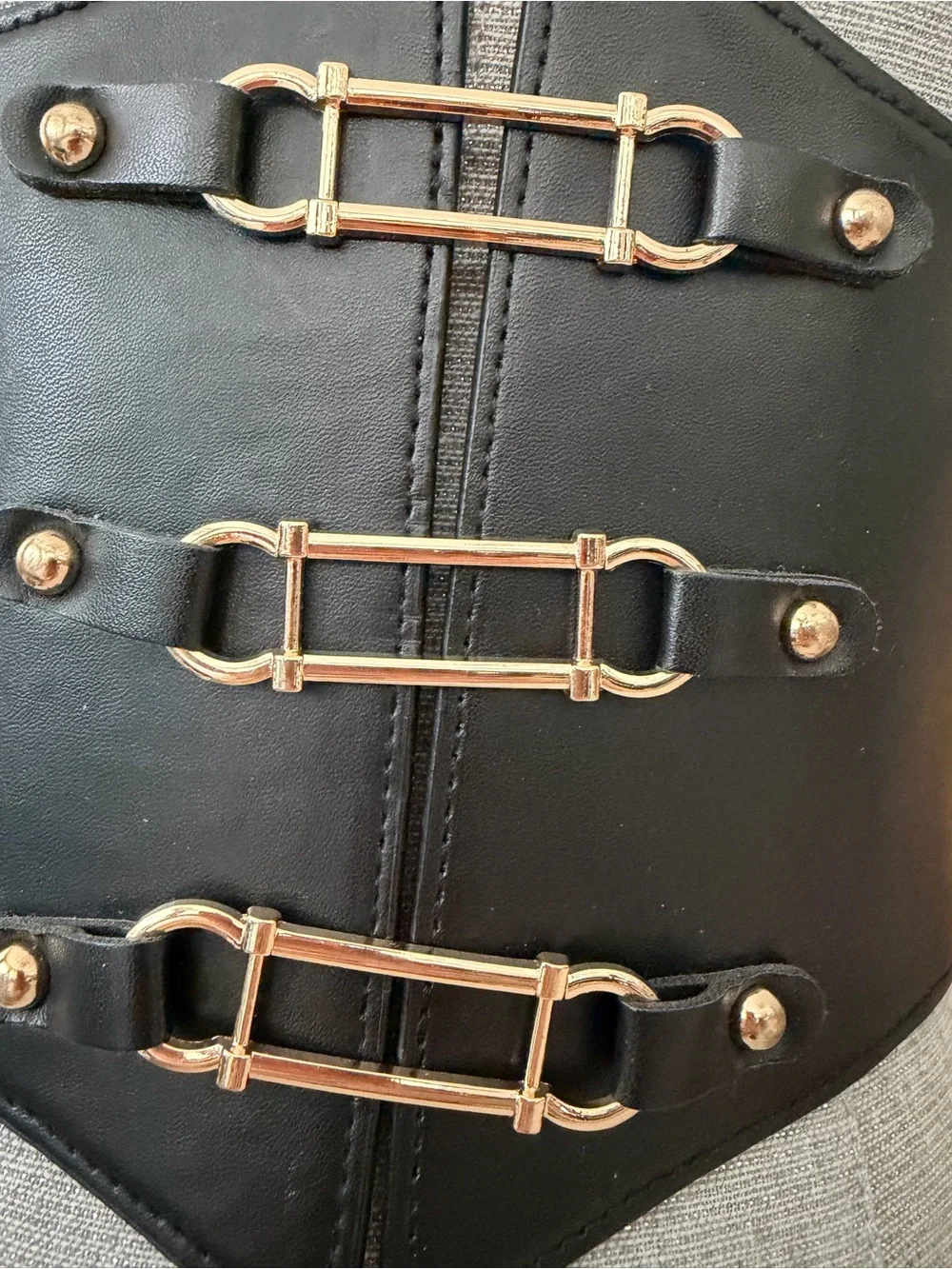 Source Unknown Black Wide Corset Belt with Gold Hardware